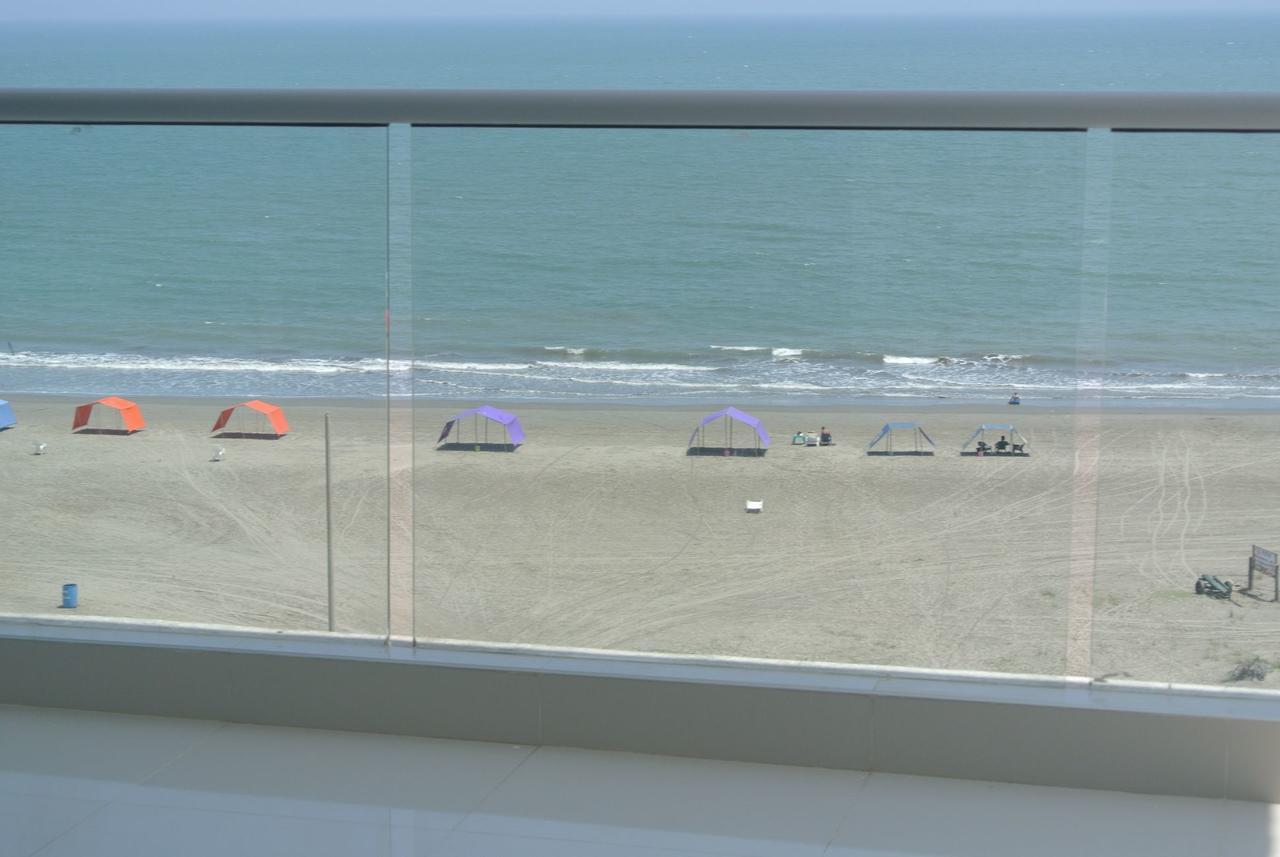 Moderno 3 Alcobas Frente A Playa * Cartagena