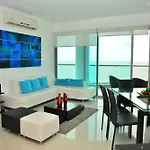 Moderno 3 Alcobas Frente a Playa
