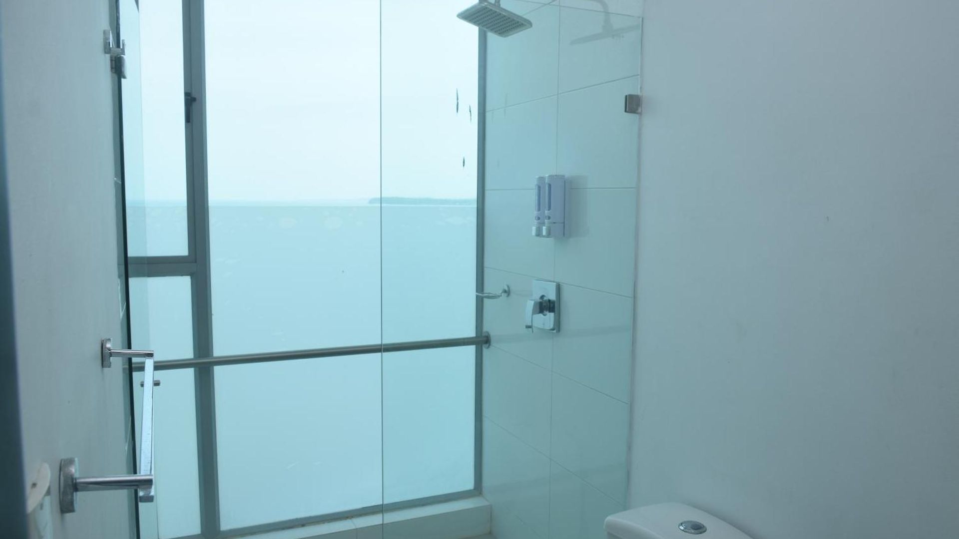 Moderno 3 Alcobas Frente A Playa Apartamento Cartagena