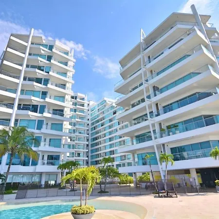 Moderno 3 Alcobas Frente A Playa * Cartagena