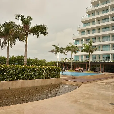 Apartamento Moderno 3 Alcobas Frente A Playa *