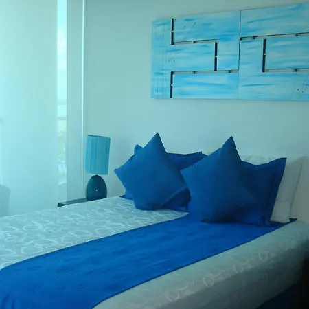 Moderno 3 Alcobas Frente A Playa * Cartagena