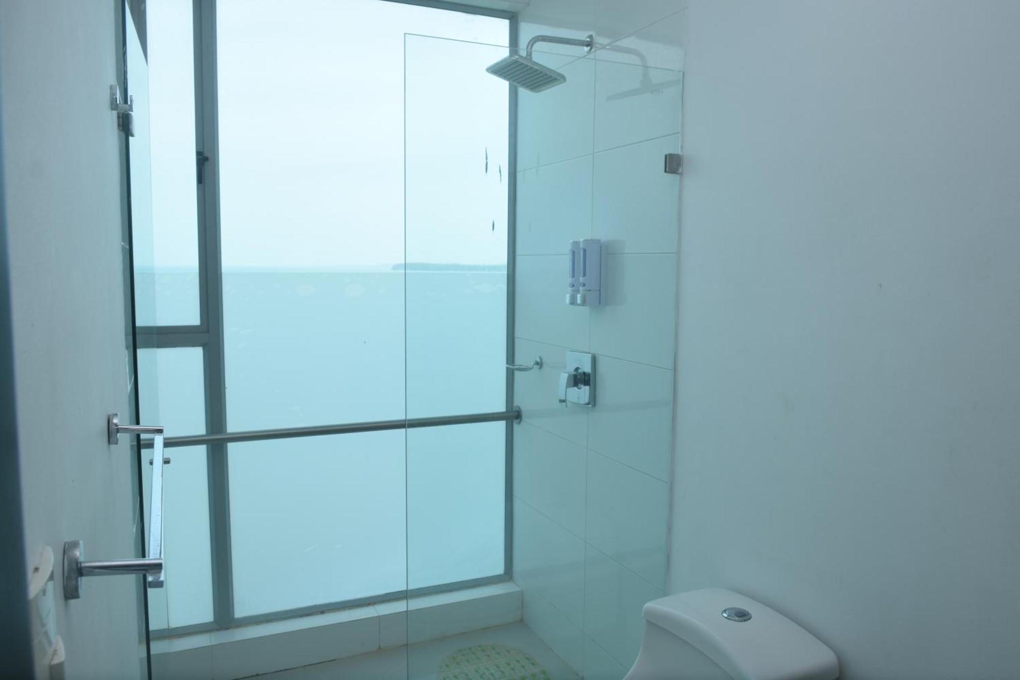 Moderno 3 Alcobas Frente A Playa Apartamento Cartagena