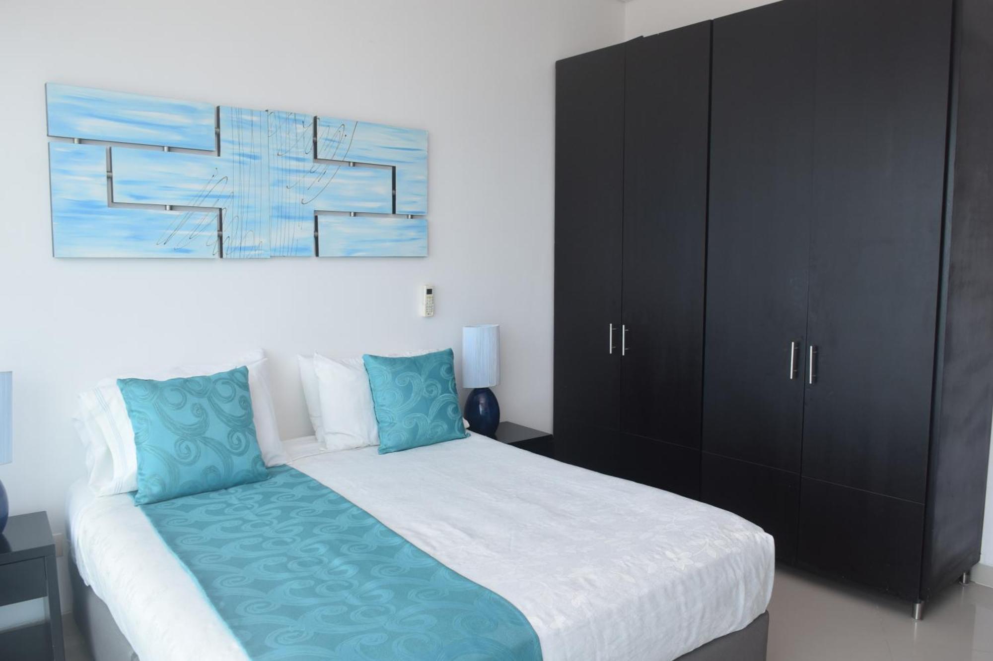 Moderno 3 Alcobas Frente A Playa * Cartagena