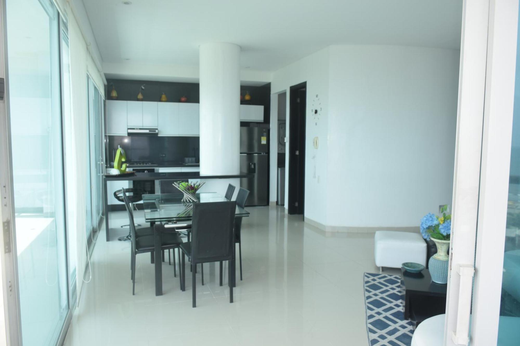 Moderno 3 Alcobas Frente A Playa